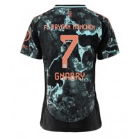 Camiseta Bayern Munich Serge Gnabry #7 Visitante Equipación para mujer 2024-25 manga corta